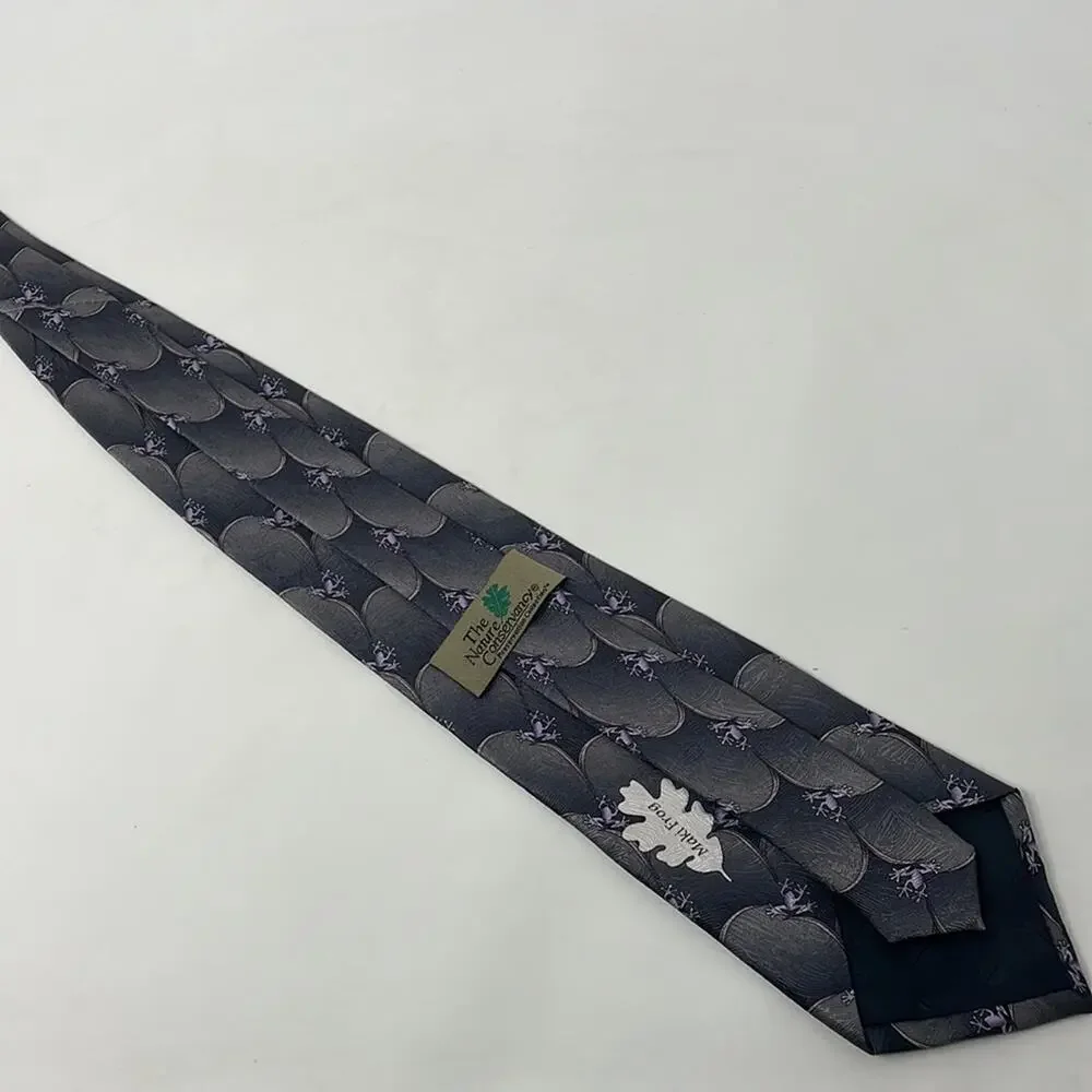 The Nature Conservancy Maki Frog 100% silk men’s tie
